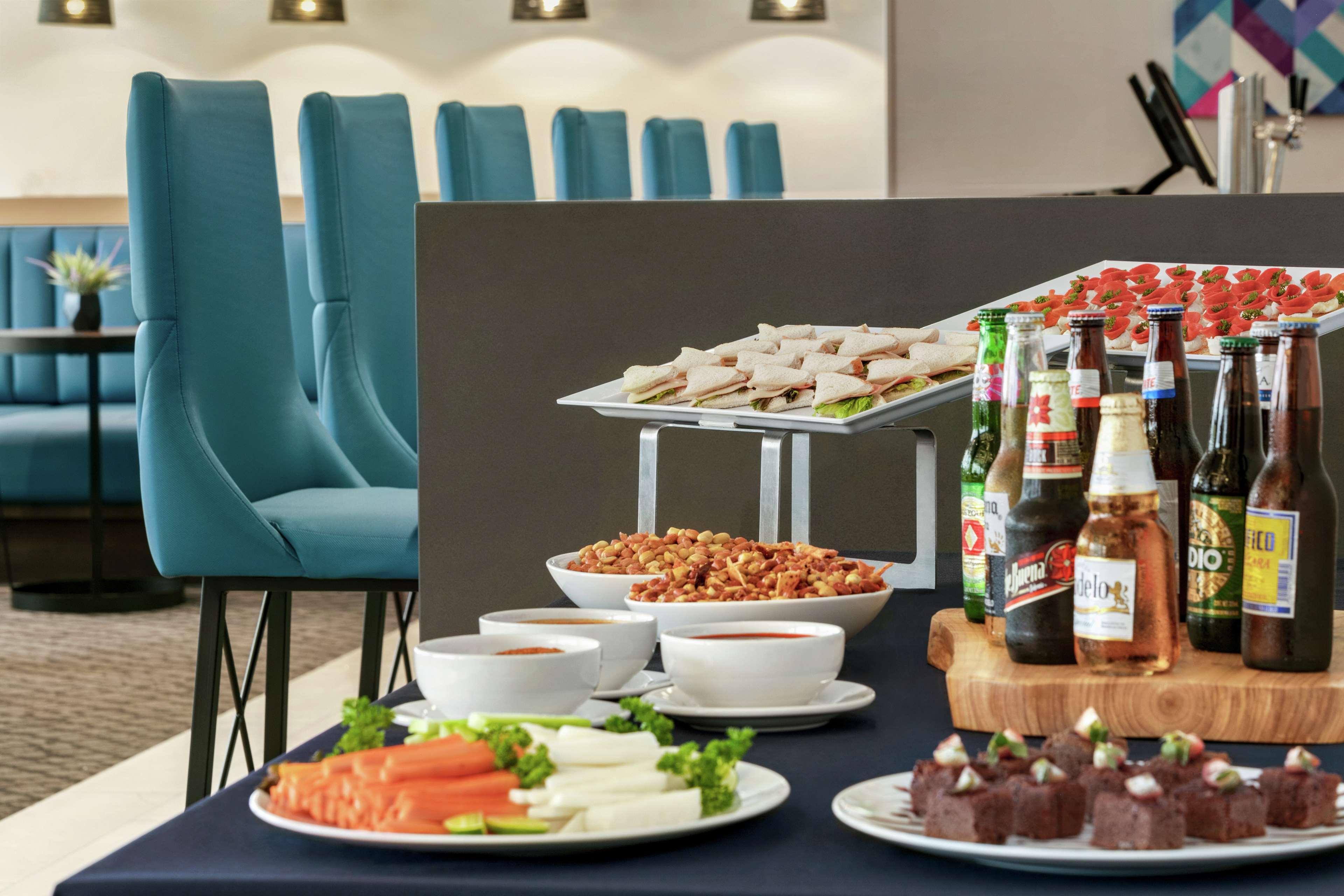 Hampton Inn By Hilton Monterrey Apodaca Екстериор снимка