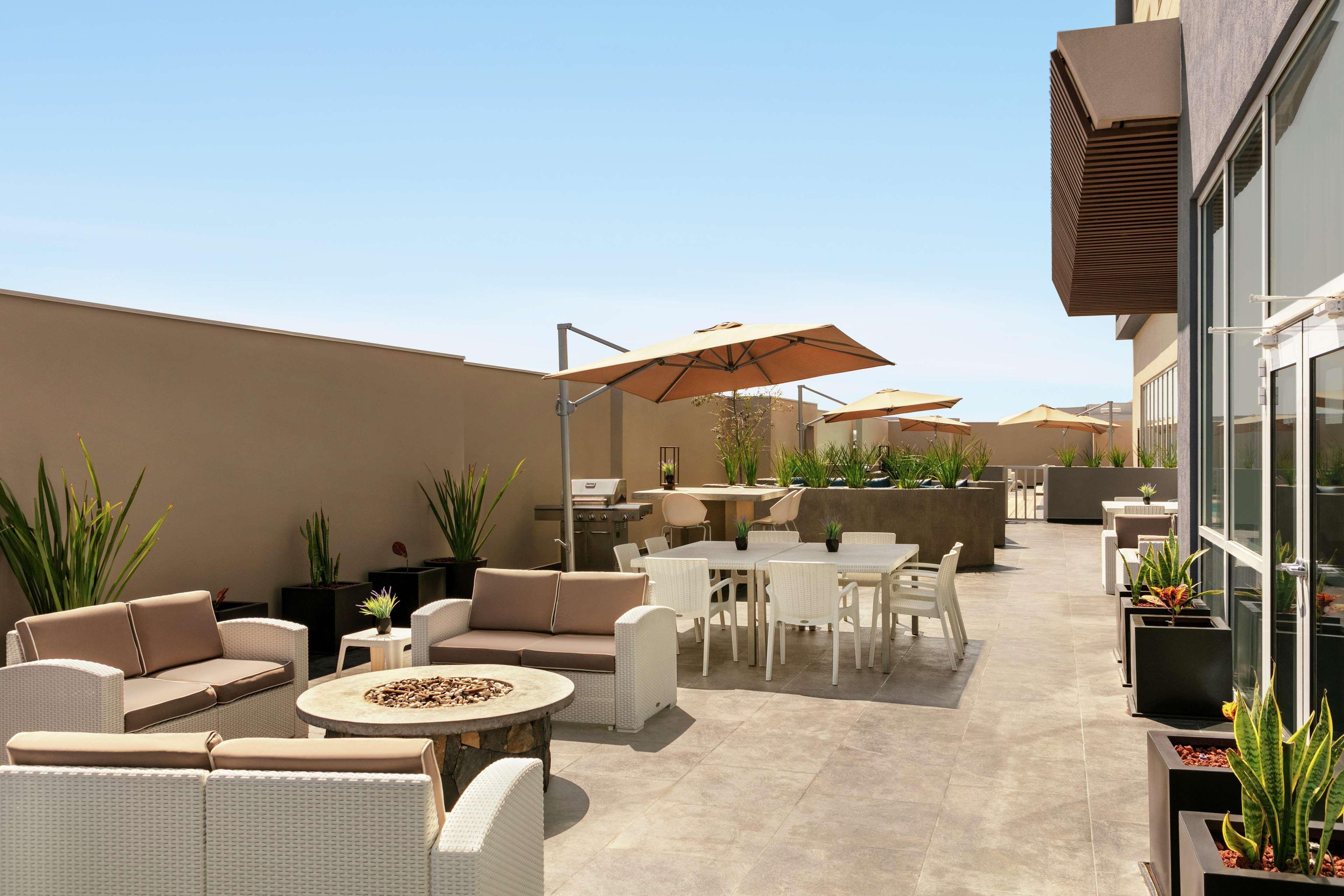 Hampton Inn By Hilton Monterrey Apodaca Екстериор снимка