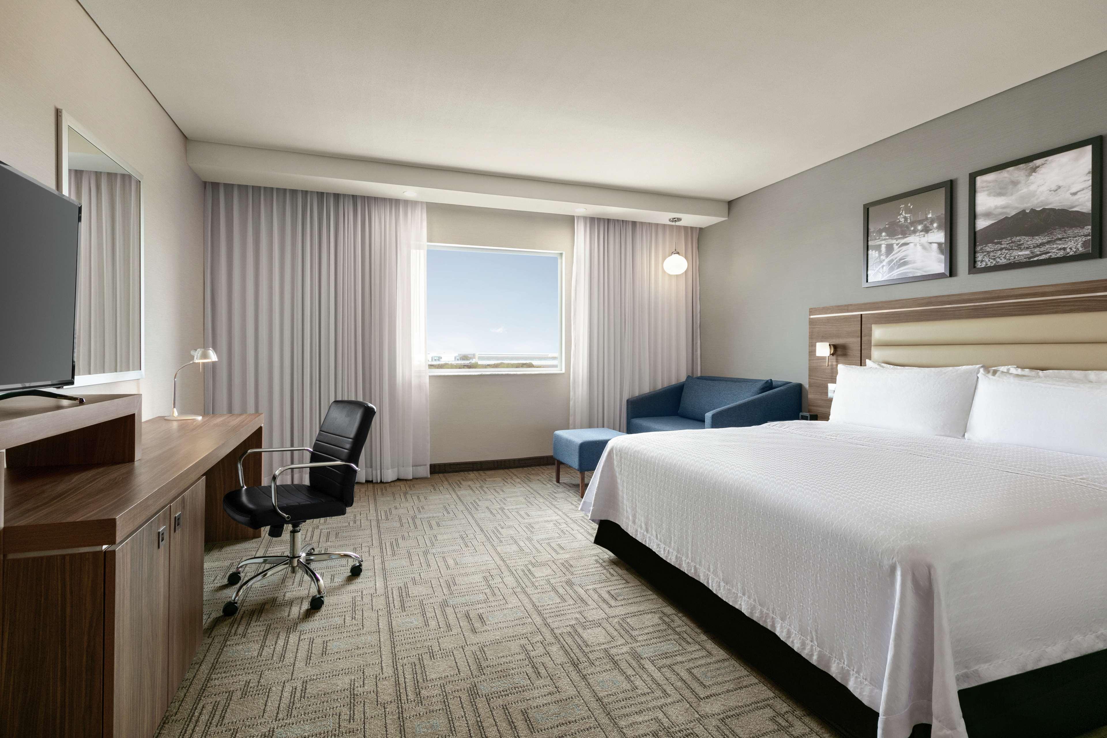 Hampton Inn By Hilton Monterrey Apodaca Екстериор снимка