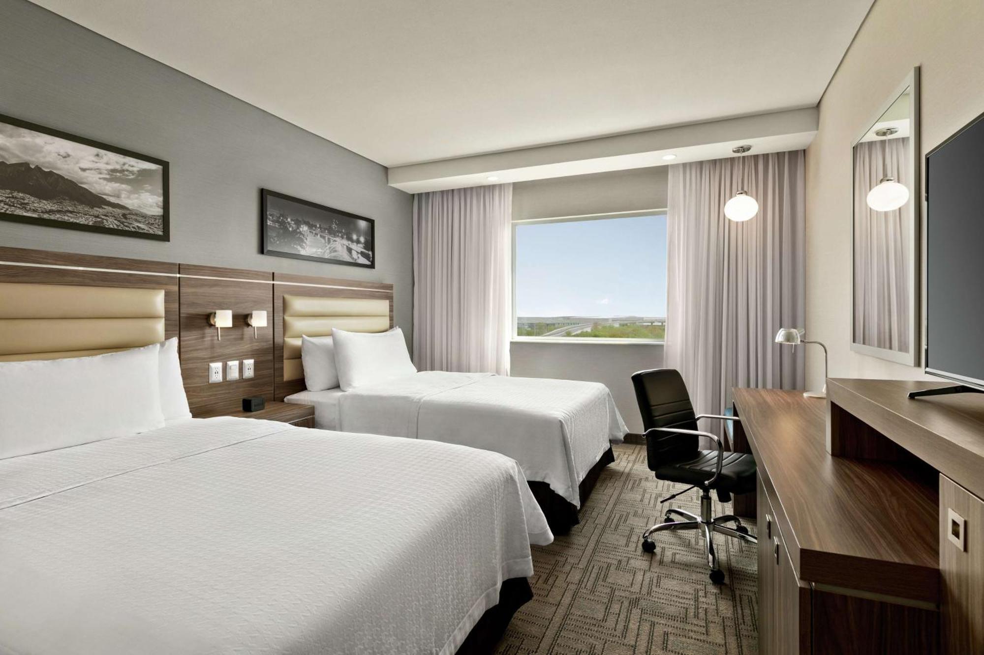 Hampton Inn By Hilton Monterrey Apodaca Екстериор снимка