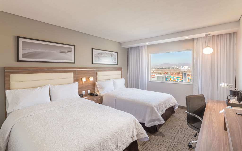 Hampton Inn By Hilton Monterrey Apodaca Стая снимка